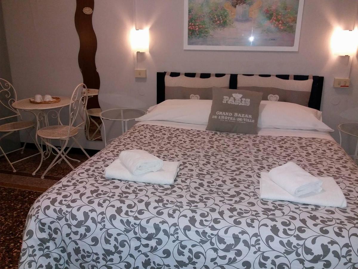 Argentina House Bed & Breakfast Genoa Ngoại thất bức ảnh