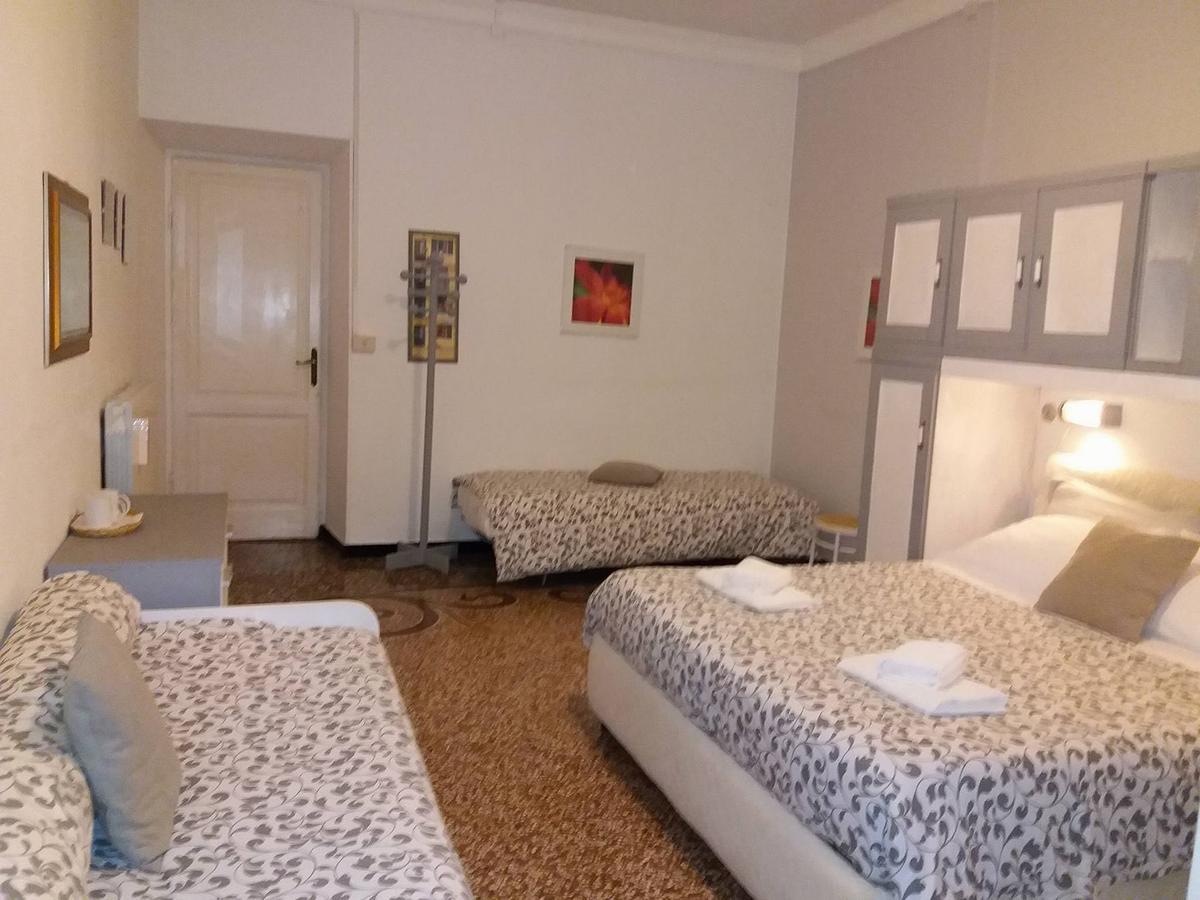 Argentina House Bed & Breakfast Genoa Ngoại thất bức ảnh