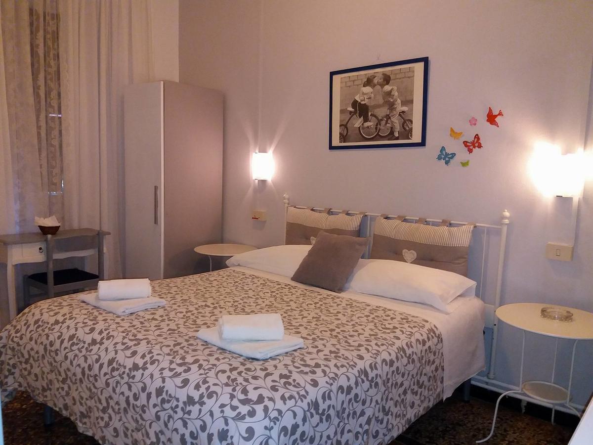 Argentina House Bed & Breakfast Genoa Ngoại thất bức ảnh