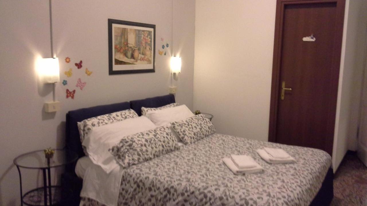 Argentina House Bed & Breakfast Genoa Ngoại thất bức ảnh